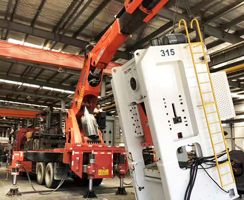 乐平附近随车吊出租，轻松解决运输难题