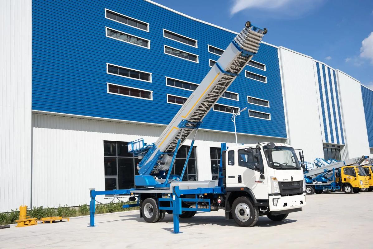 乐平小型云梯车上料车租赁多少钱